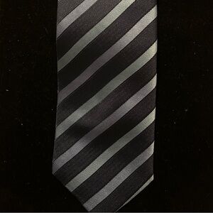 Elegant Blue, Light Purple and Gray Striped Tie ‼️NEW‼️